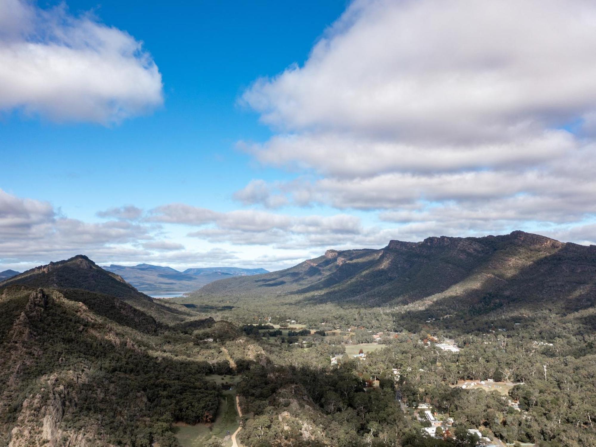 Hotel Nrma Halls Gap Holiday Park Exterior foto