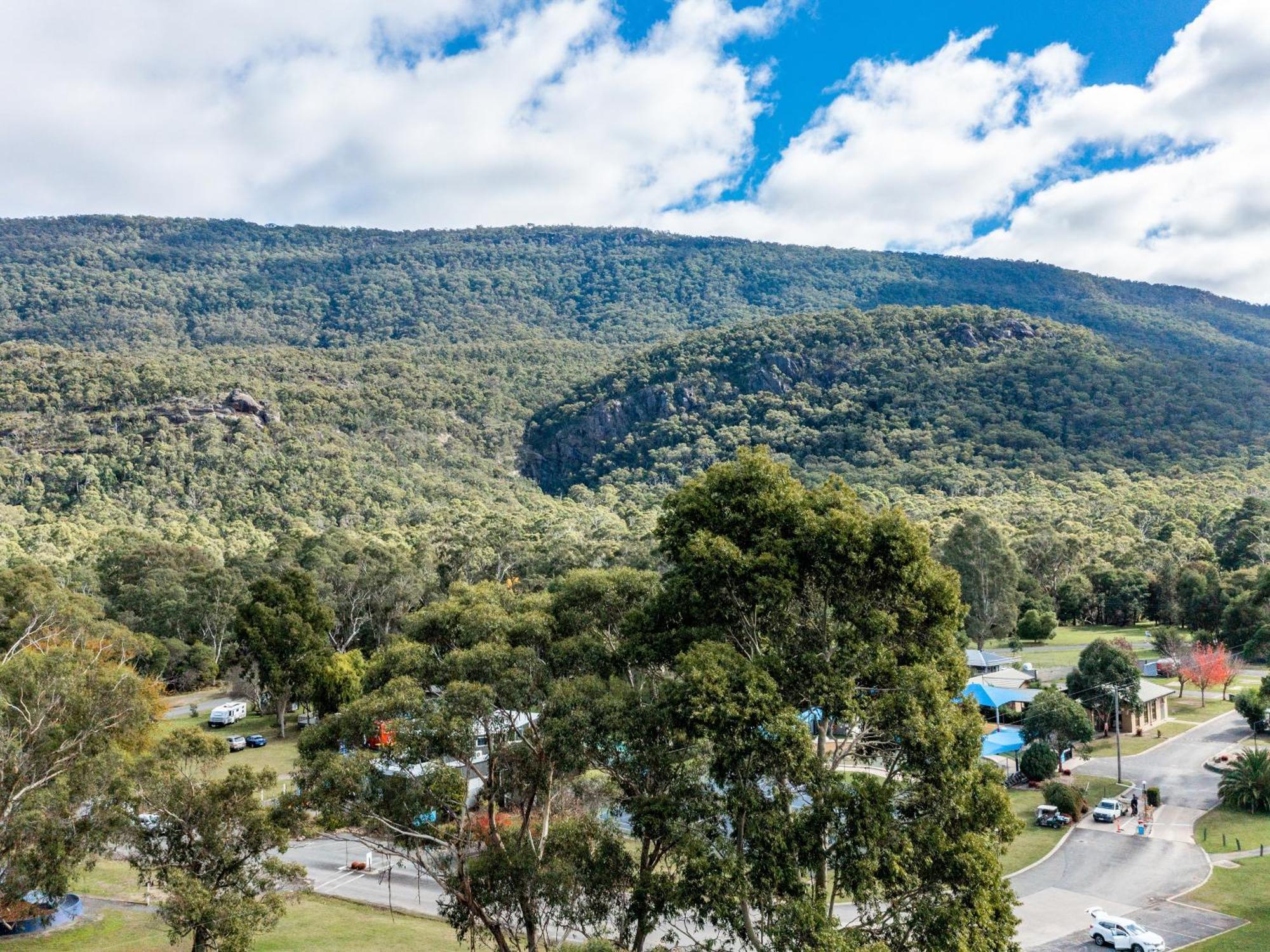 Hotel Nrma Halls Gap Holiday Park Exterior foto