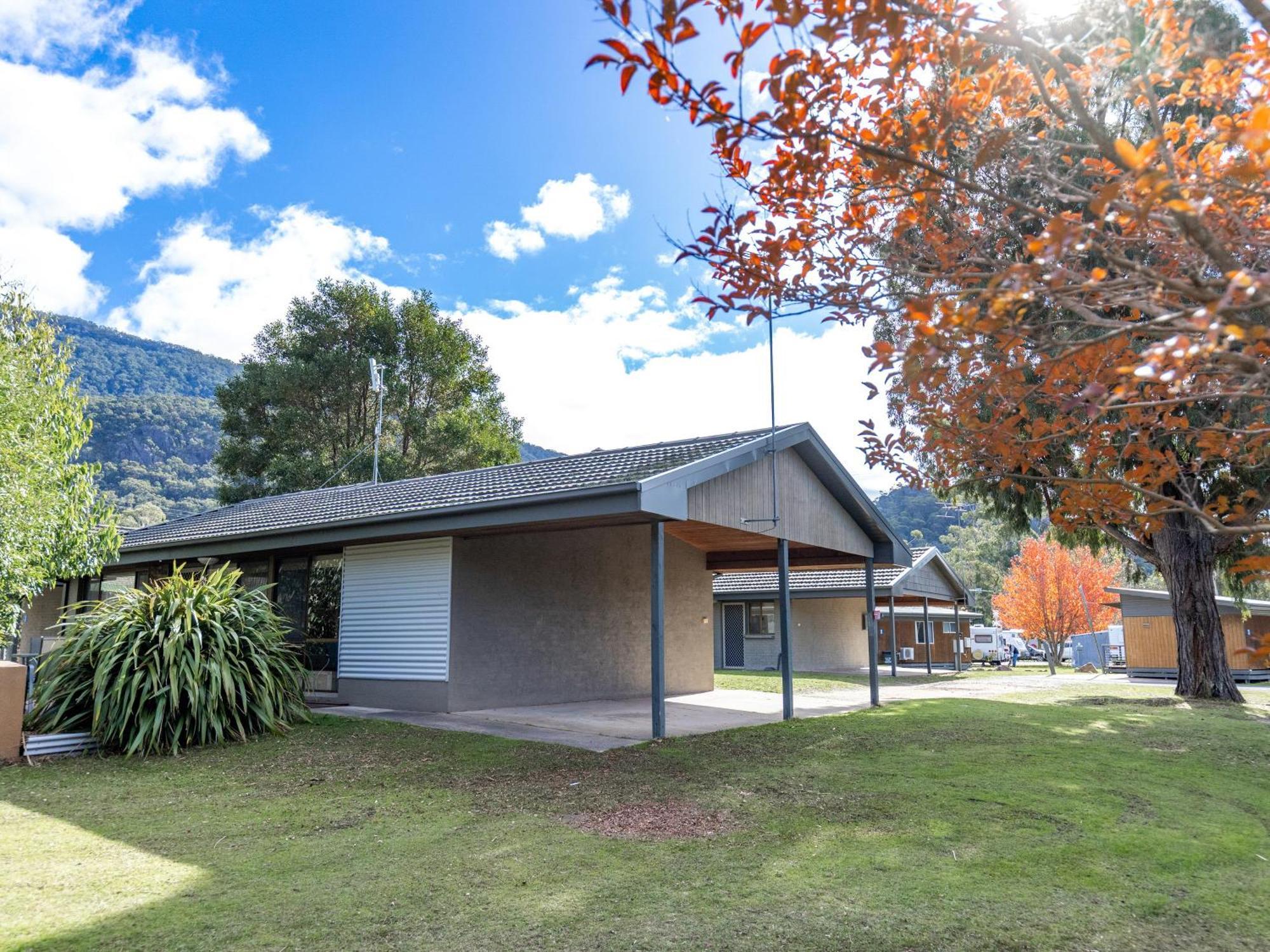 Hotel Nrma Halls Gap Holiday Park Exterior foto